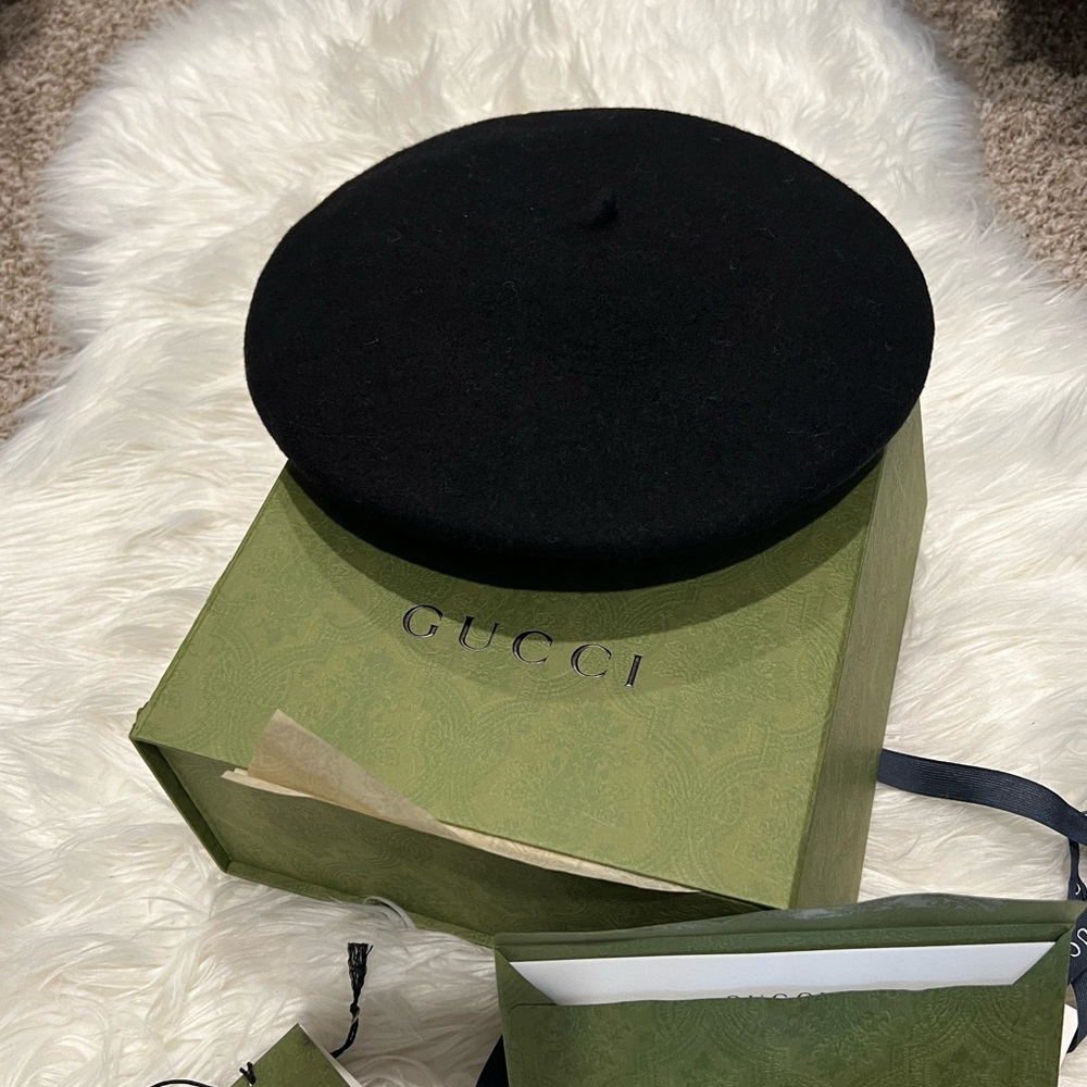 Gucci beret hat